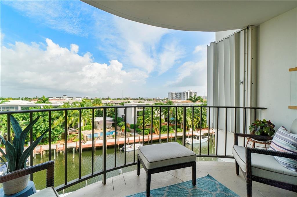 RIDGEVIEW TOWERS - Residential