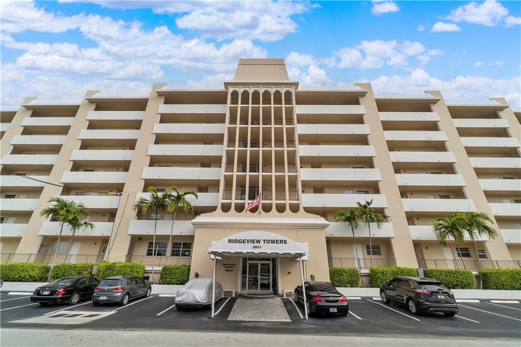 RIDGEVIEW TOWERS - Residential
