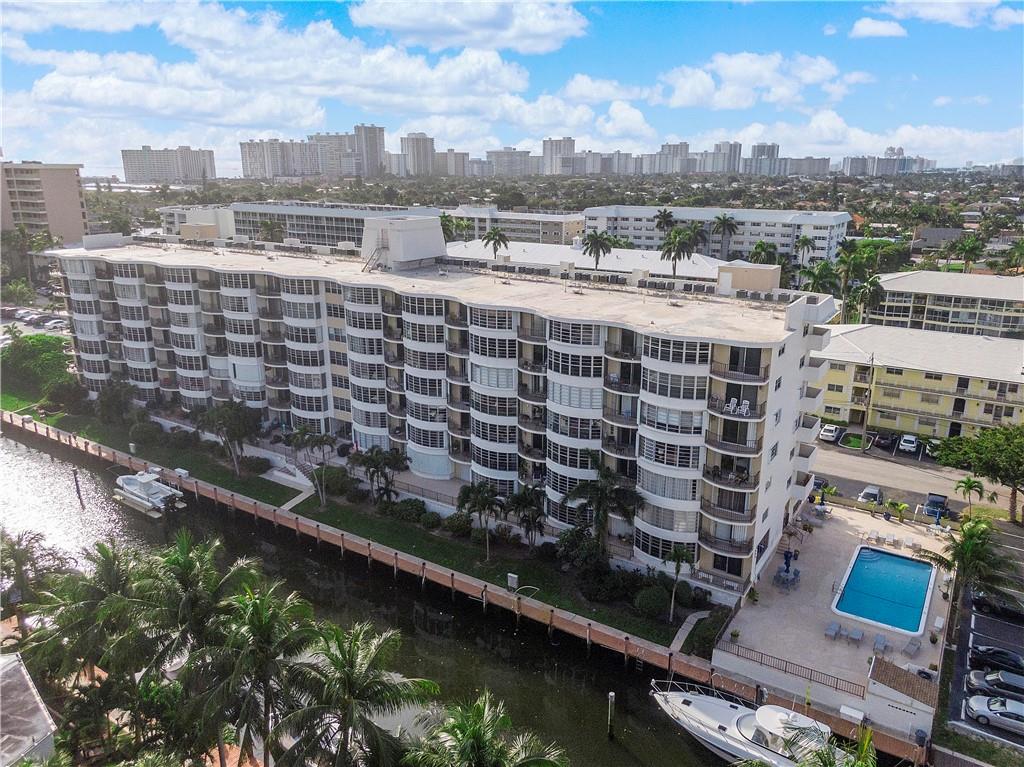 RIDGEVIEW TOWERS - Residential