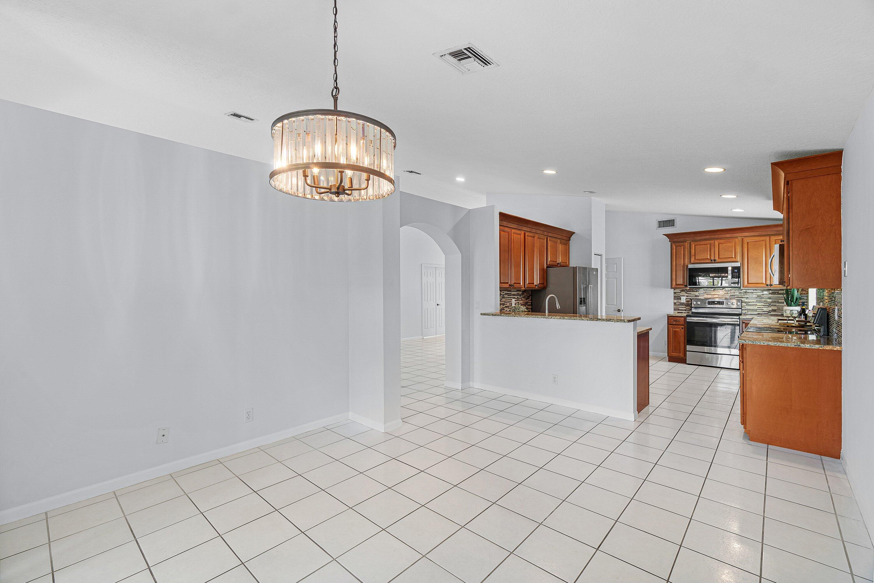 5737 Royal Club Drive