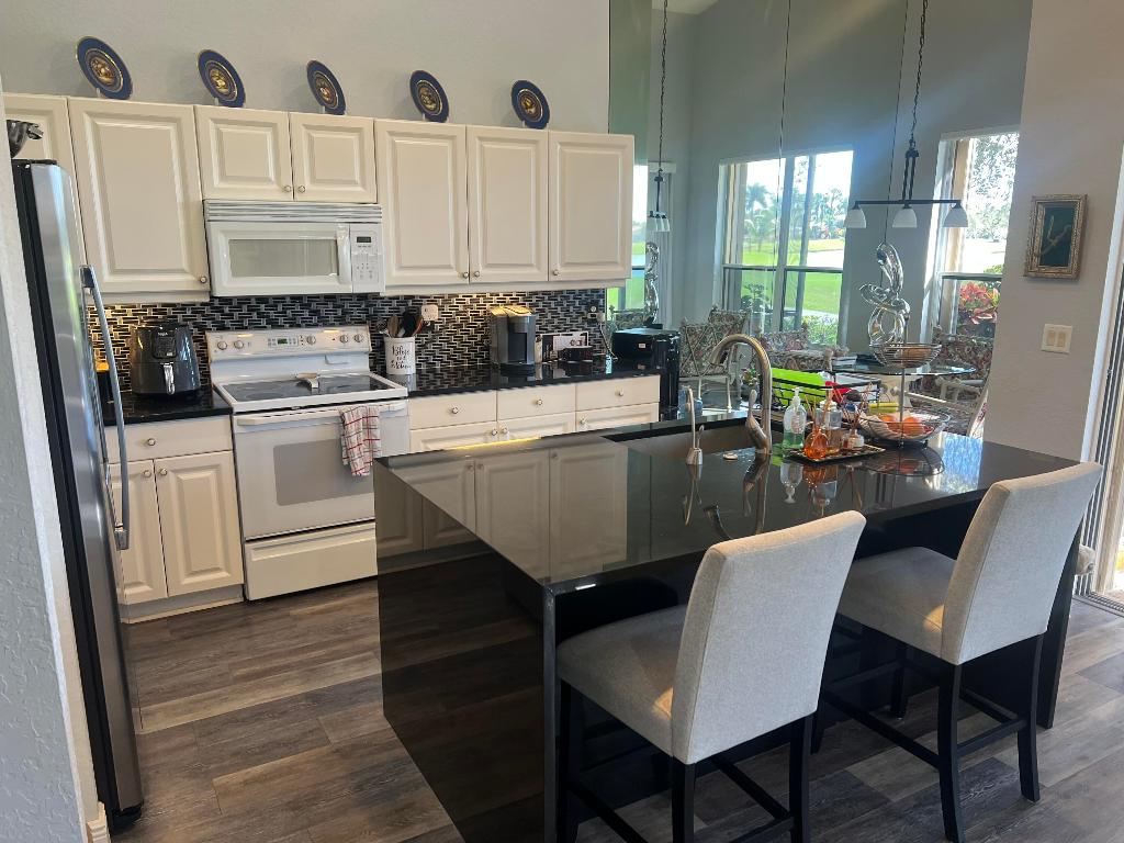 WYCLIFFE TR I - Residential