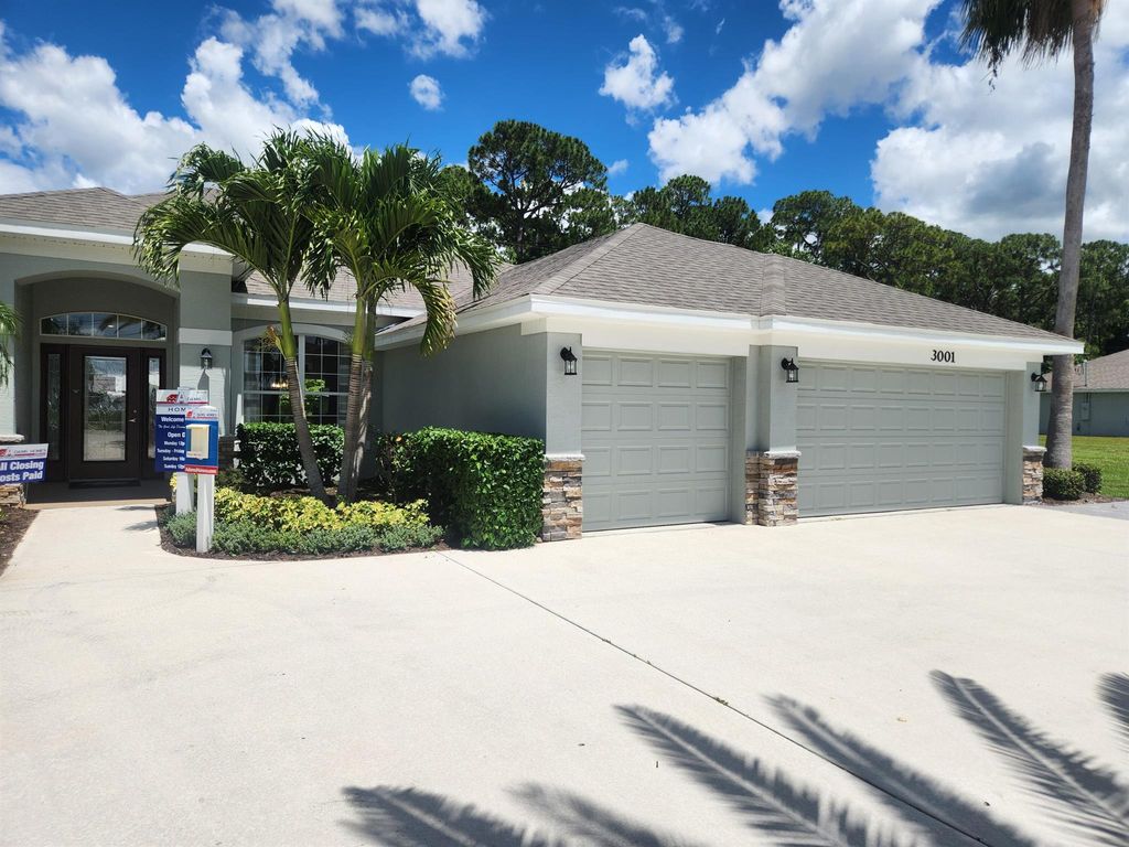 Photo of 5715 NW Jigsaw Court, Port Saint Lucie, FL 34986 (MLS # R11000848)