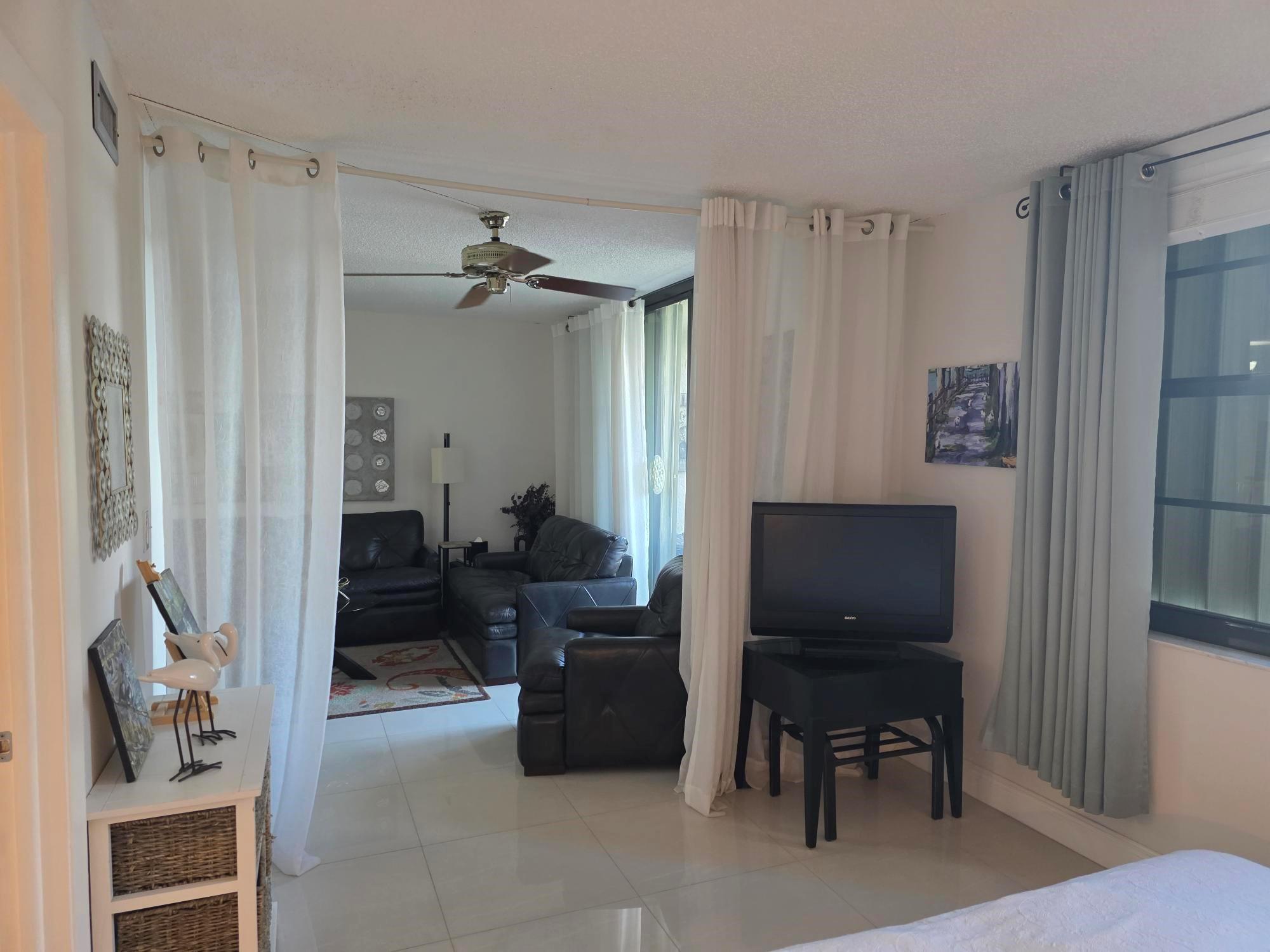 Colony Point - Residential