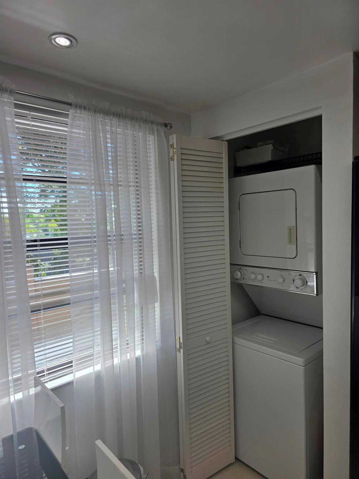 Colony Point - Residential