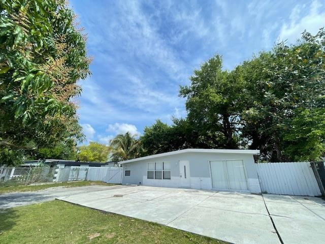 Miami Gardens Estates Sec - Residential Lease