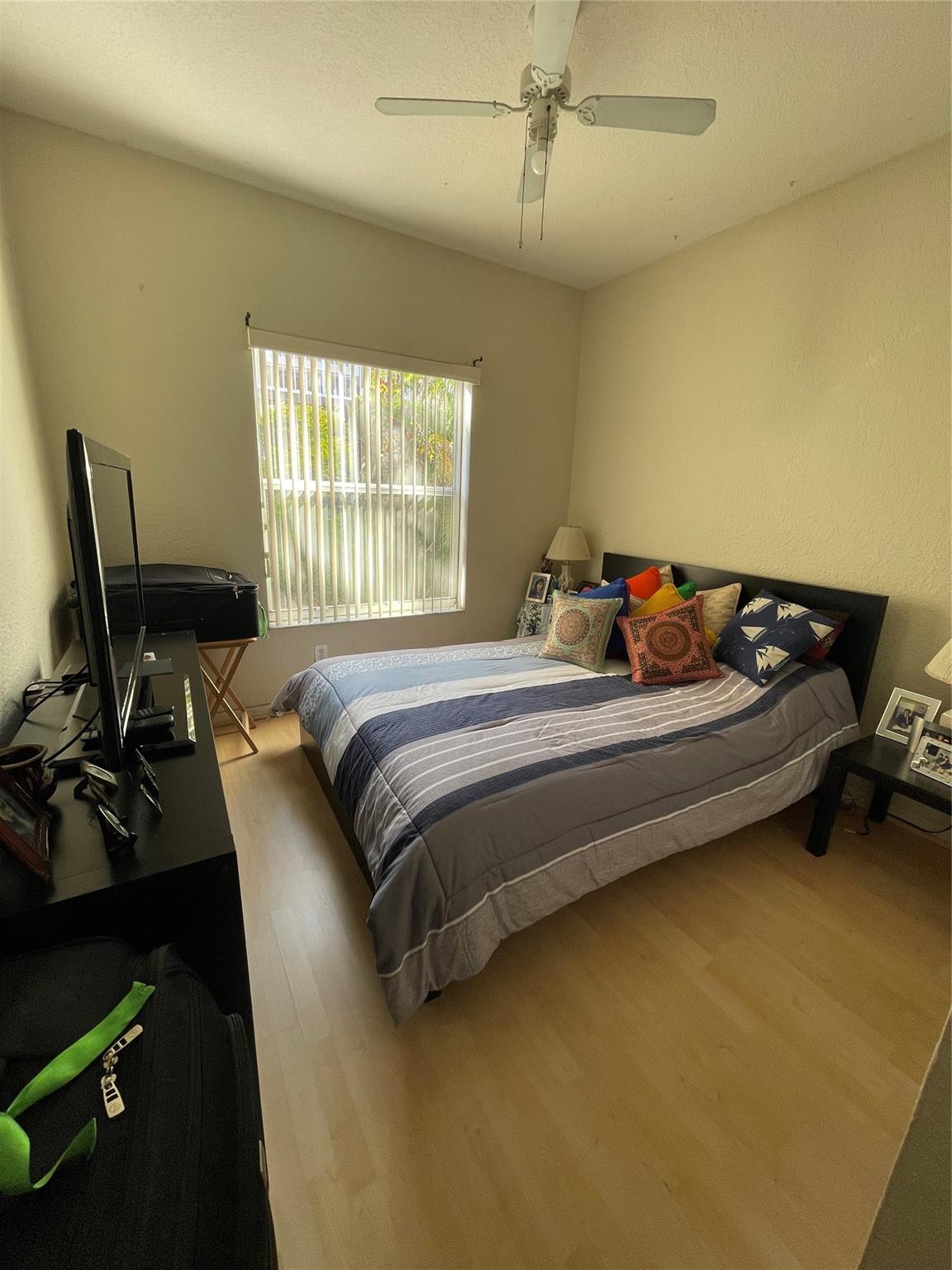 Lakeview West 158-44 B - Residential Lease