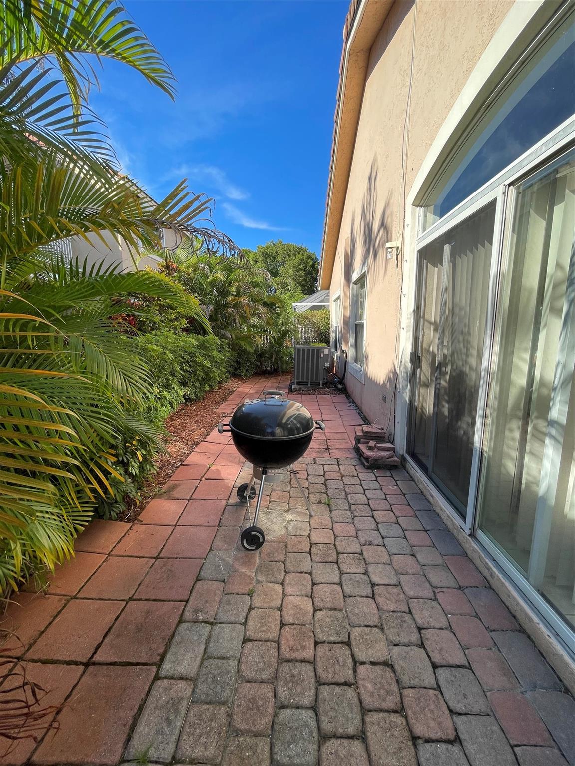 Lakeview West 158-44 B - Residential Lease