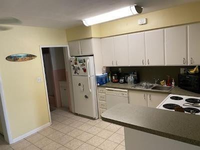 2122 NE 26th Street