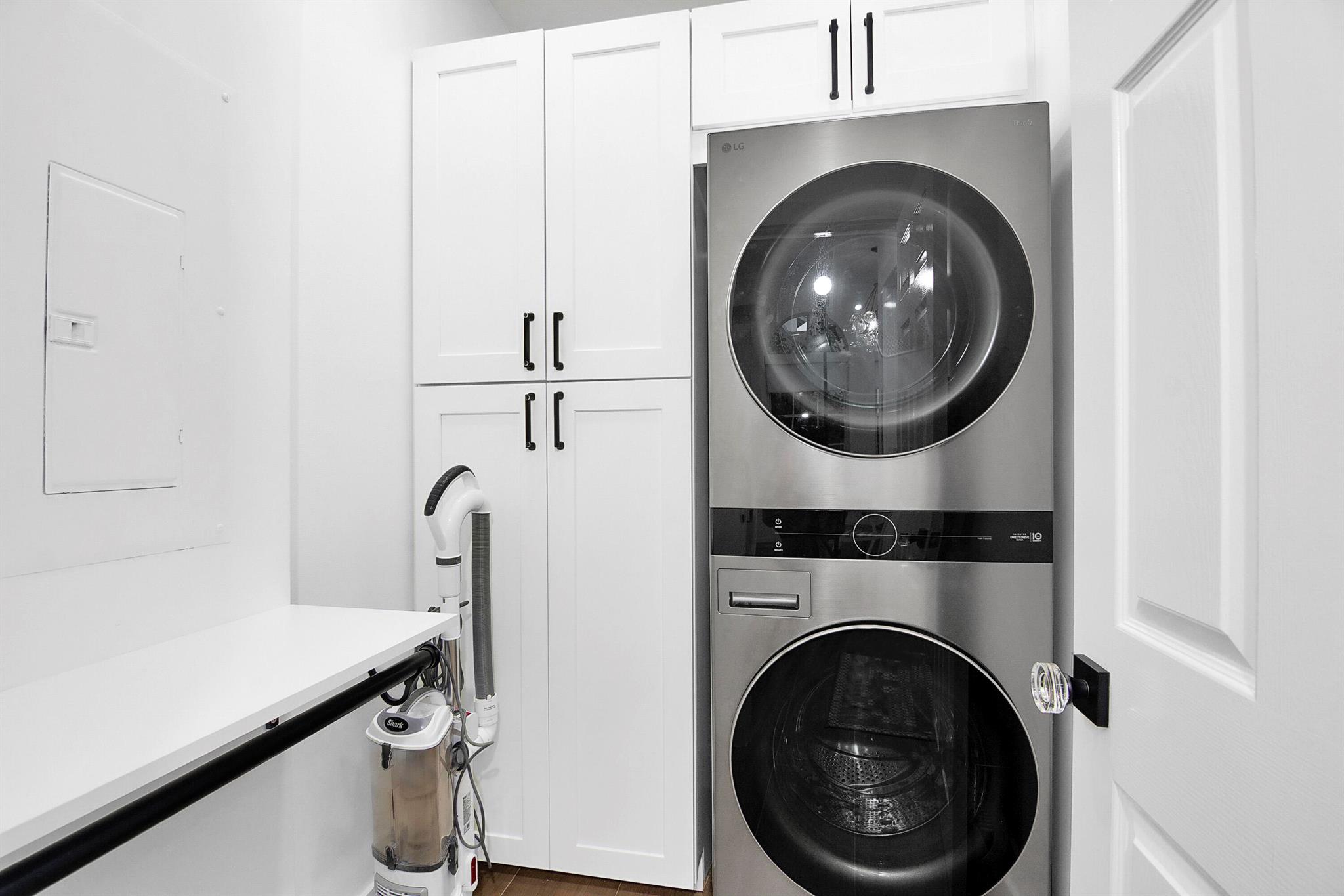 RYDER CUP VILLAS CONDO - Residential Lease