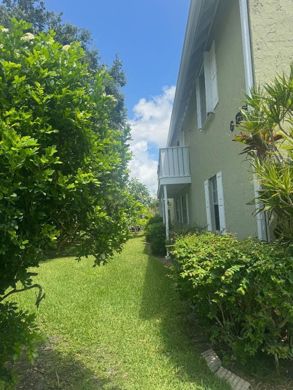 Photo of 12104 Alternate A1a G2, Palm Beach Gardens, FL 33410 (MLS # R11103394)