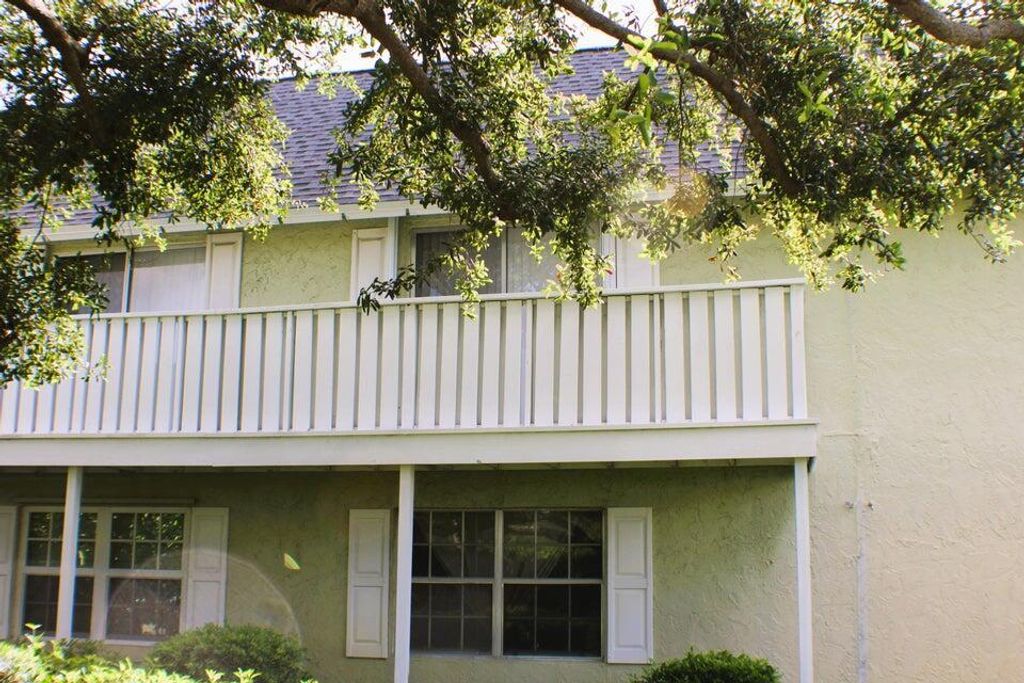 Photo of 12104 Alternate A1a G2, Palm Beach Gardens, FL 33410 (MLS # R11103394)