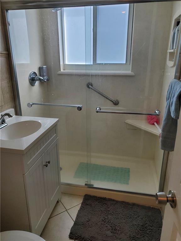 Beachside Apts Co-Op - Residential Lease