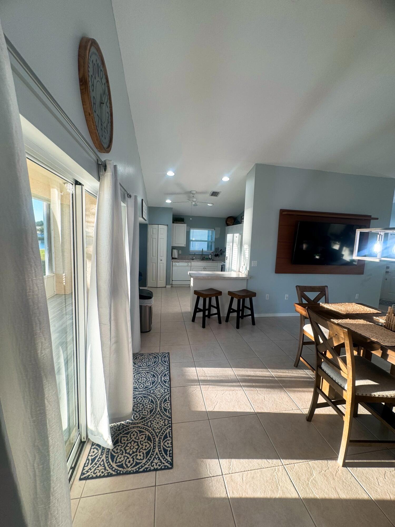 LAKEFOREST AT ST LUCIE WEST PHASE V - Residential