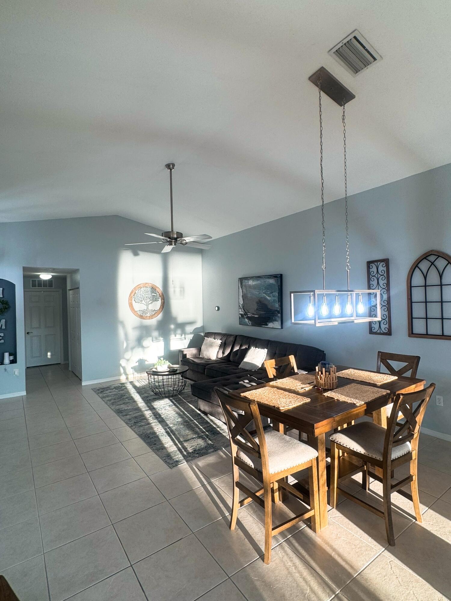 LAKEFOREST AT ST LUCIE WEST PHASE V - Residential