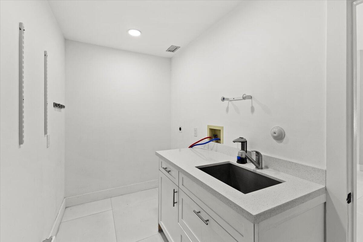 CHAPEL TRAIL REPLAT - Residential