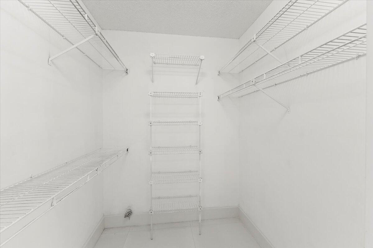 CHAPEL TRAIL REPLAT - Residential