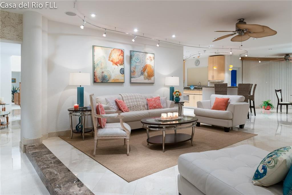 SHADY BANKS ON NEW RIVER - Residential