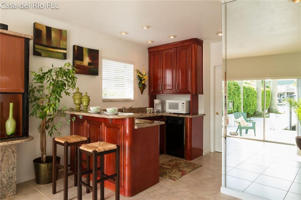 SHADY BANKS ON NEW RIVER - Residential