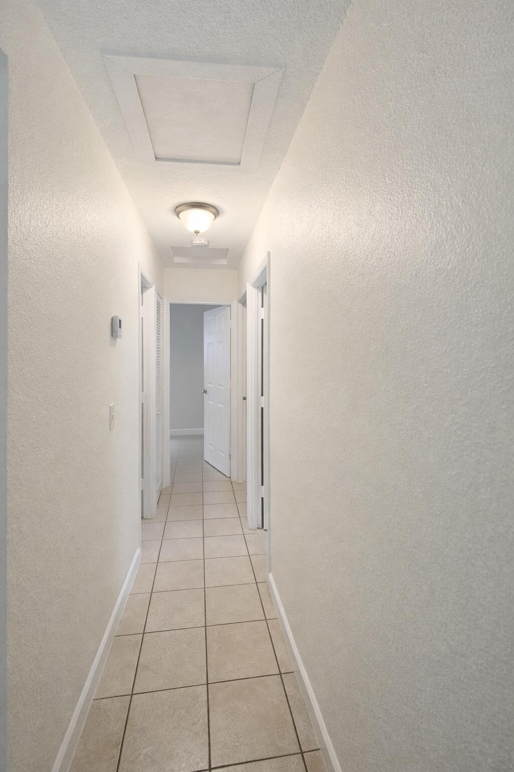 FEDERAL GARDENS 1 - Residential Lease
