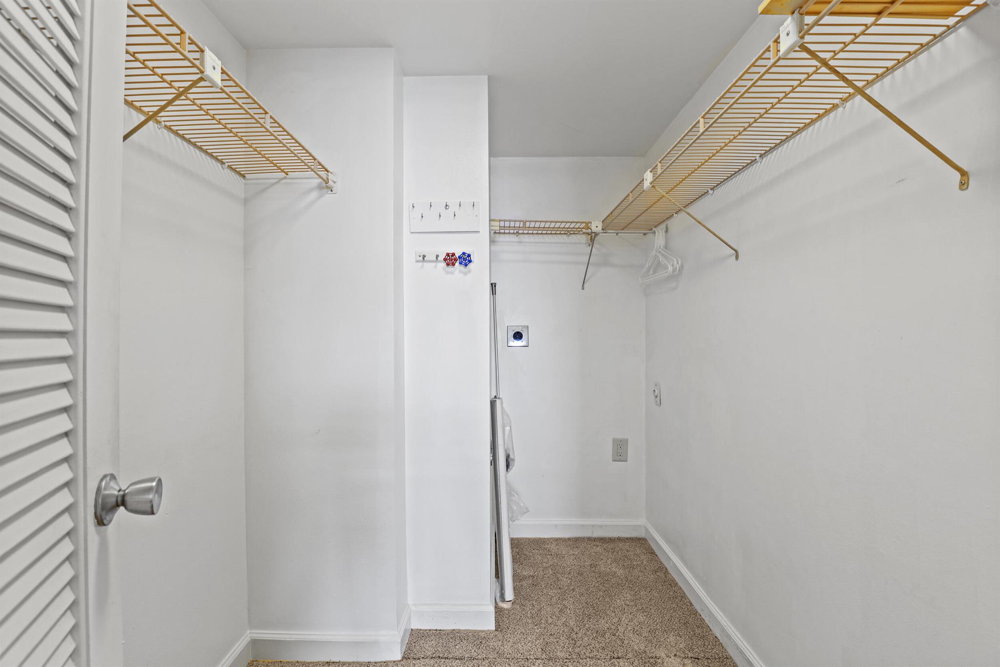 SCHOONER BAY CONDO - Residential Lease