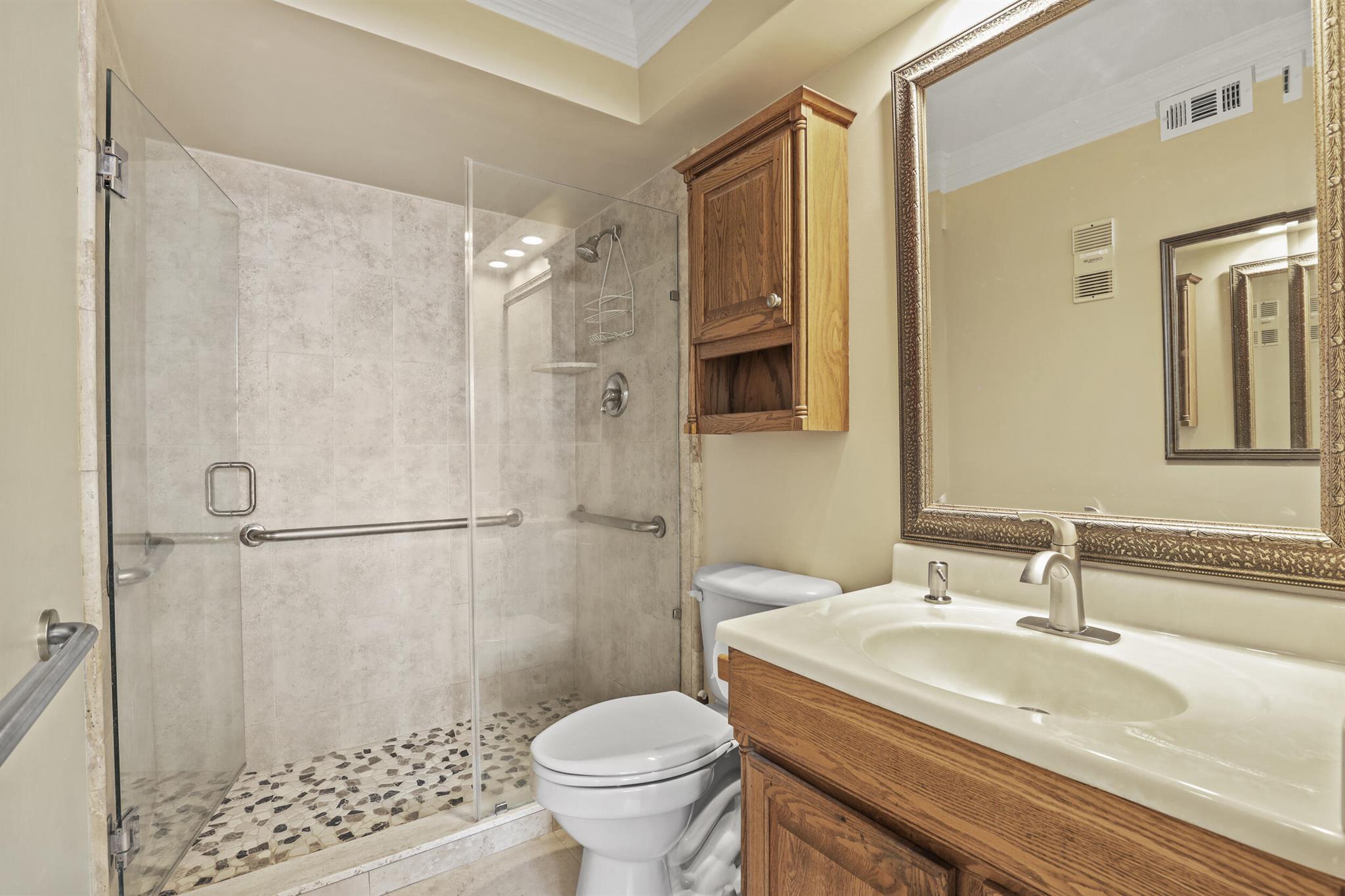 SCHOONER BAY CONDO - Residential Lease