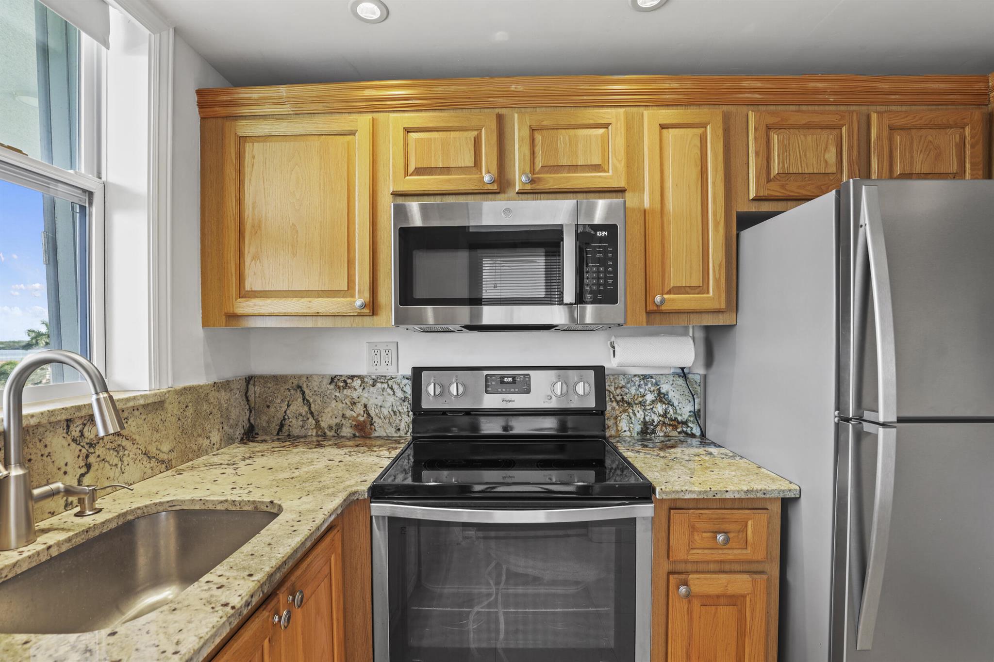 SCHOONER BAY CONDO - Residential Lease