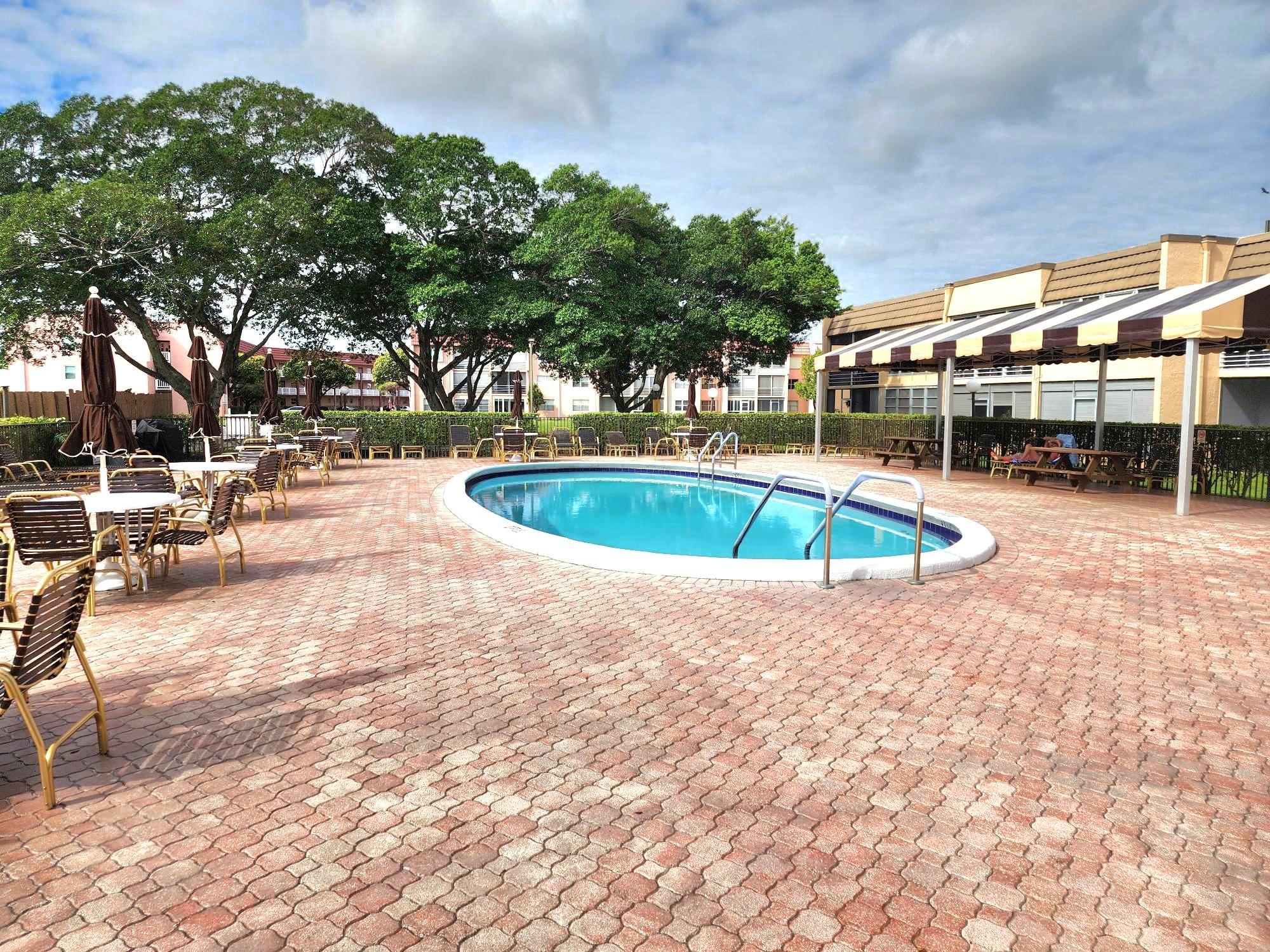 Sunrise Lakes - Residential
