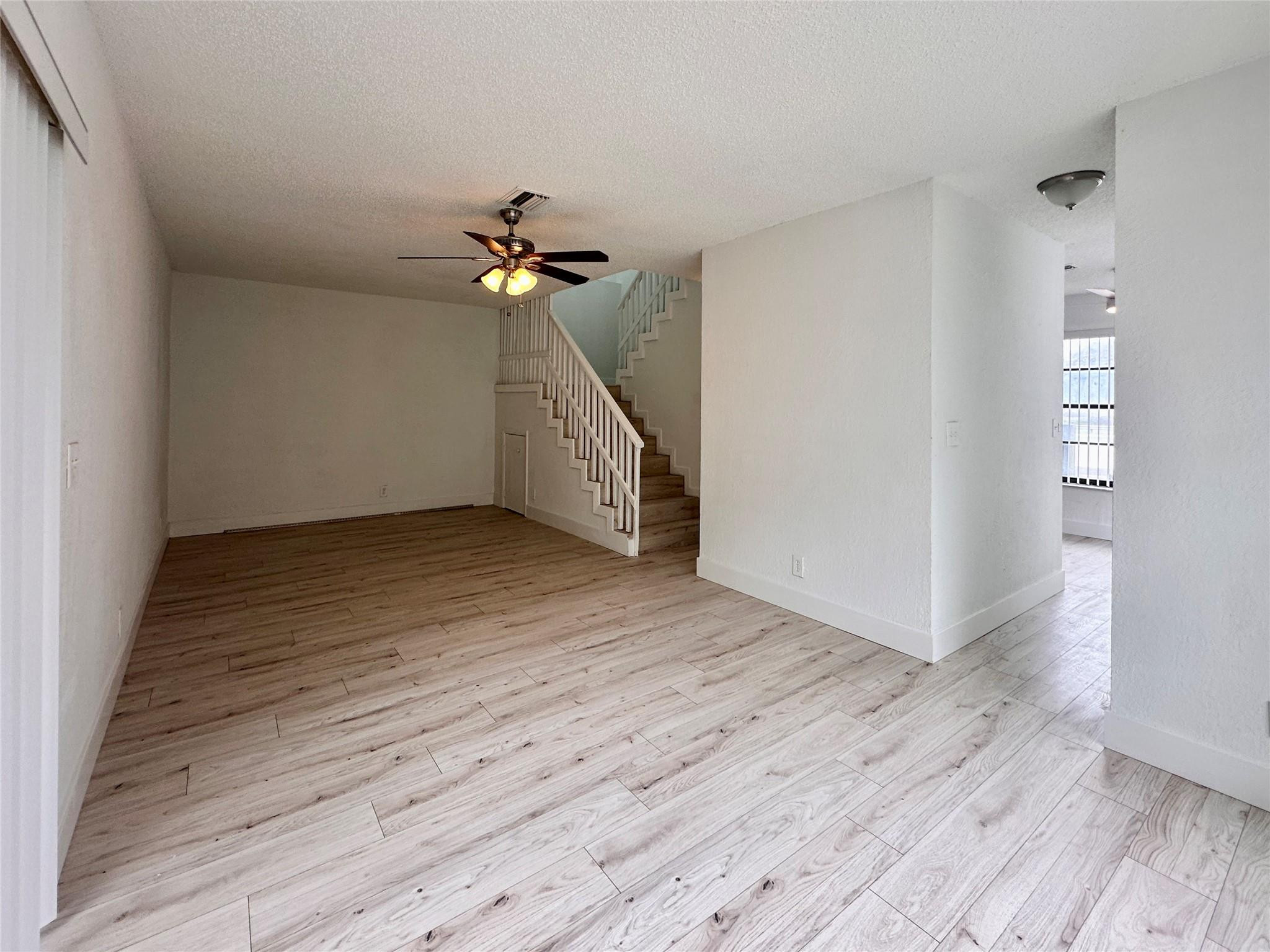 2580 Coral Springs Drive