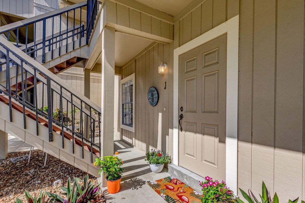 Photo of 18370 SE Wood Haven Lane #J, Jupiter, FL 33469 (MLS # R11001714)