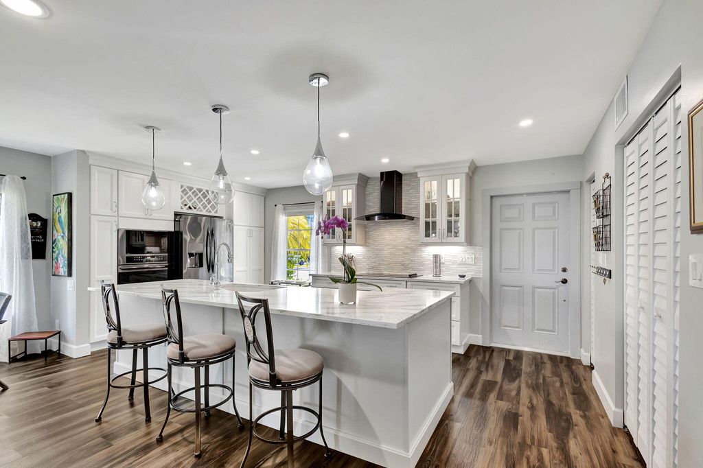 Photo of 18370 SE Wood Haven Lane #J, Jupiter, FL 33469 (MLS # R11001714)