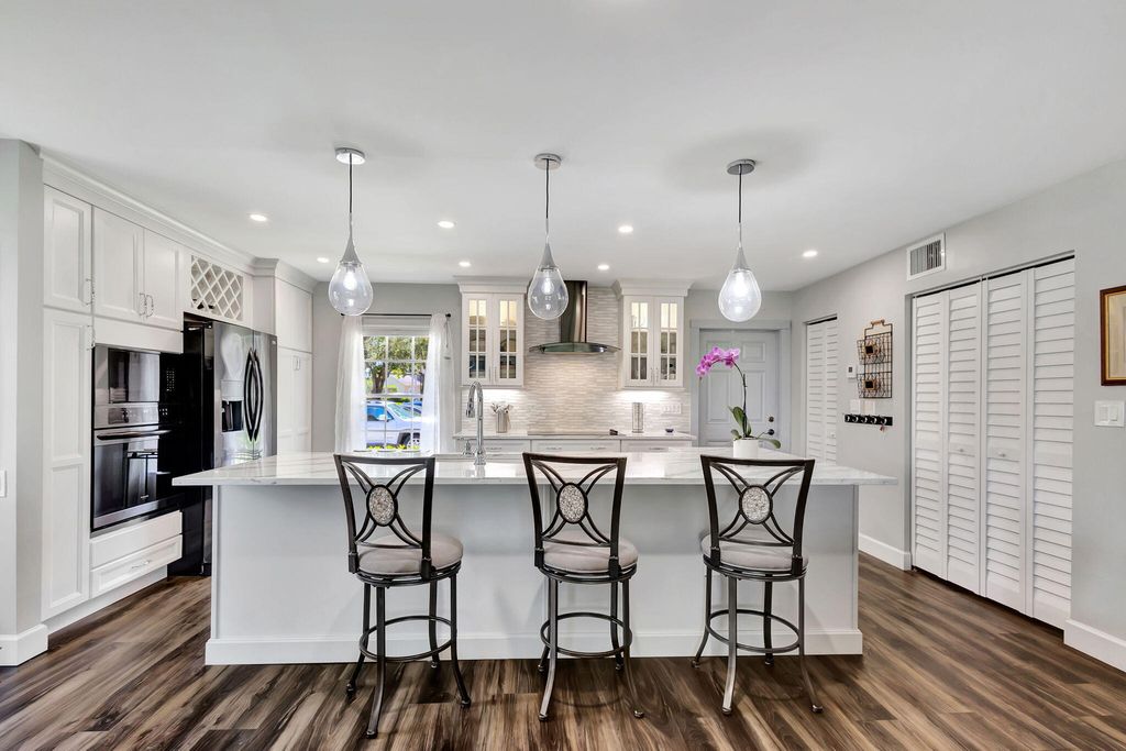 Photo of 18370 SE Wood Haven Lane #J, Jupiter, FL 33469 (MLS # R11001714)