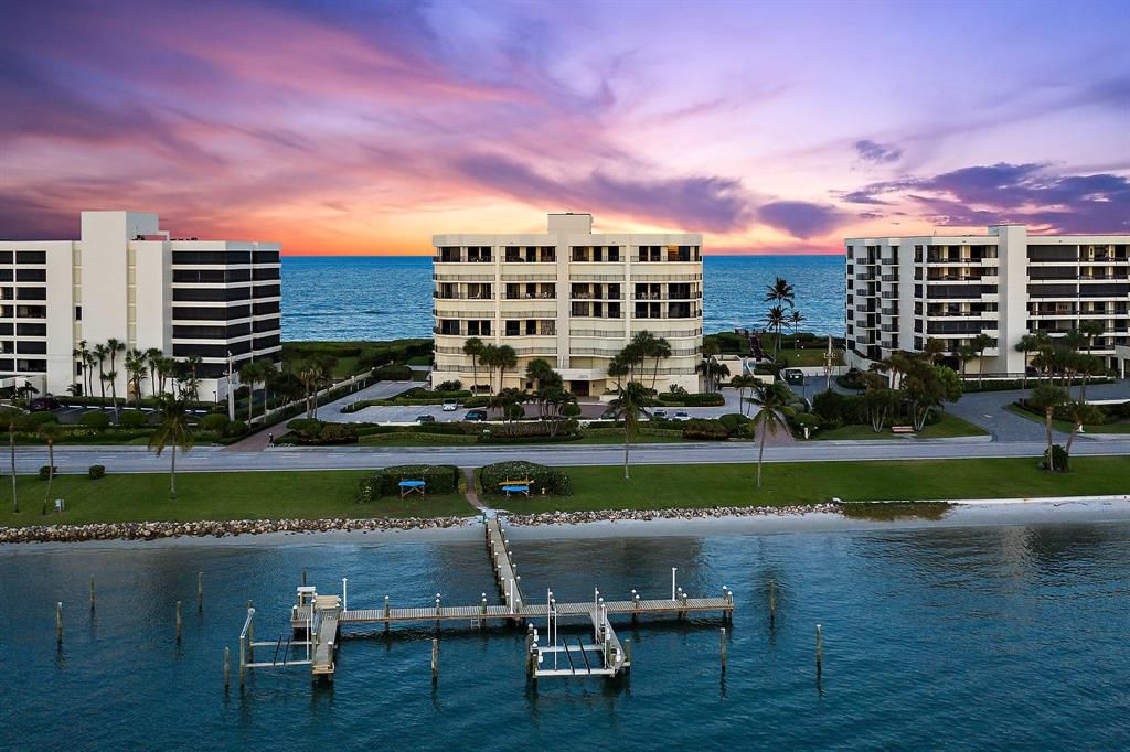 Photo of 19850 Beach Road #2a, Jupiter, FL 33469 (MLS # R10685895)
