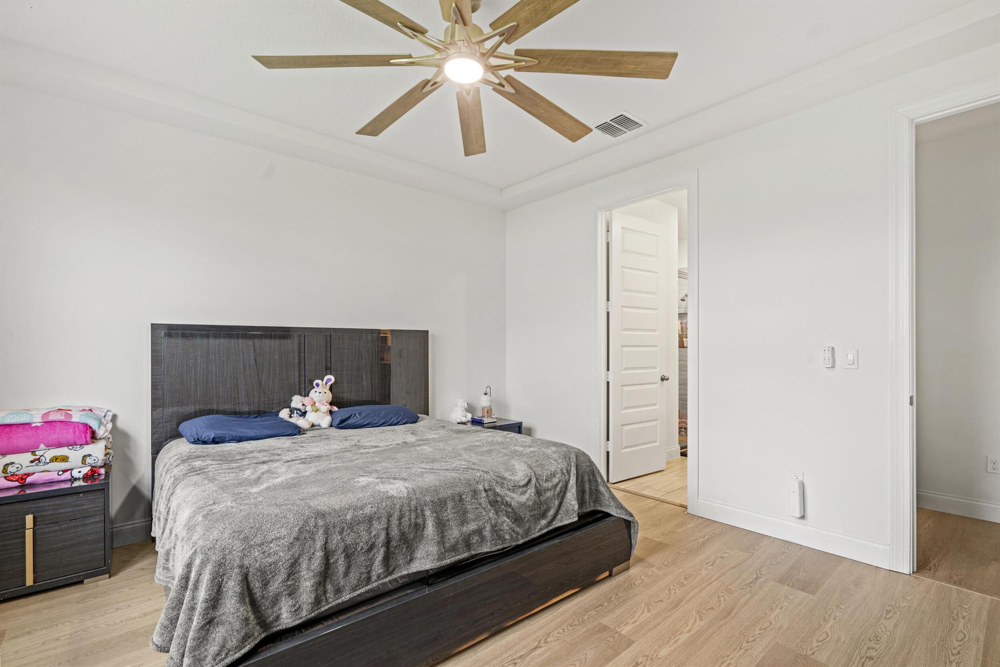 AZALEA (PB 1 - Residential Lease