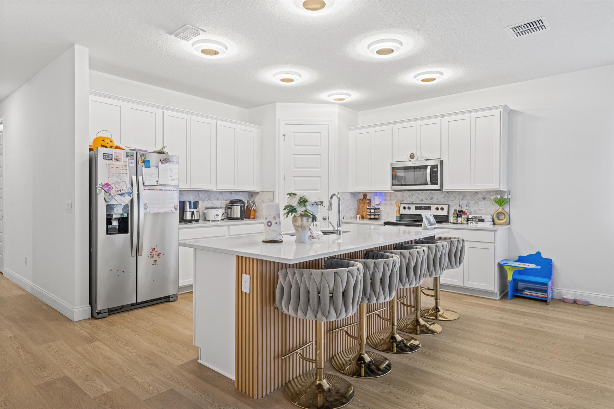 AZALEA (PB 1 - Residential Lease