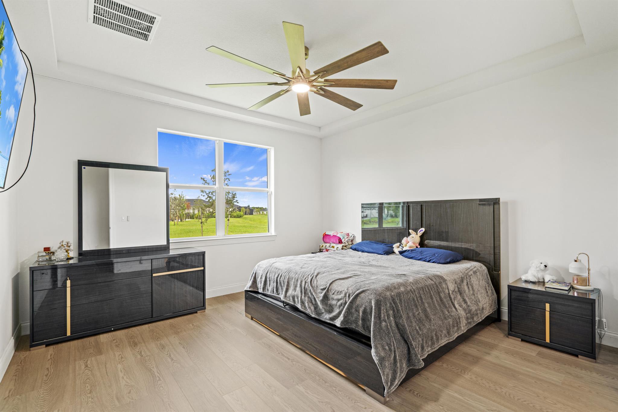 AZALEA (PB 1 - Residential Lease