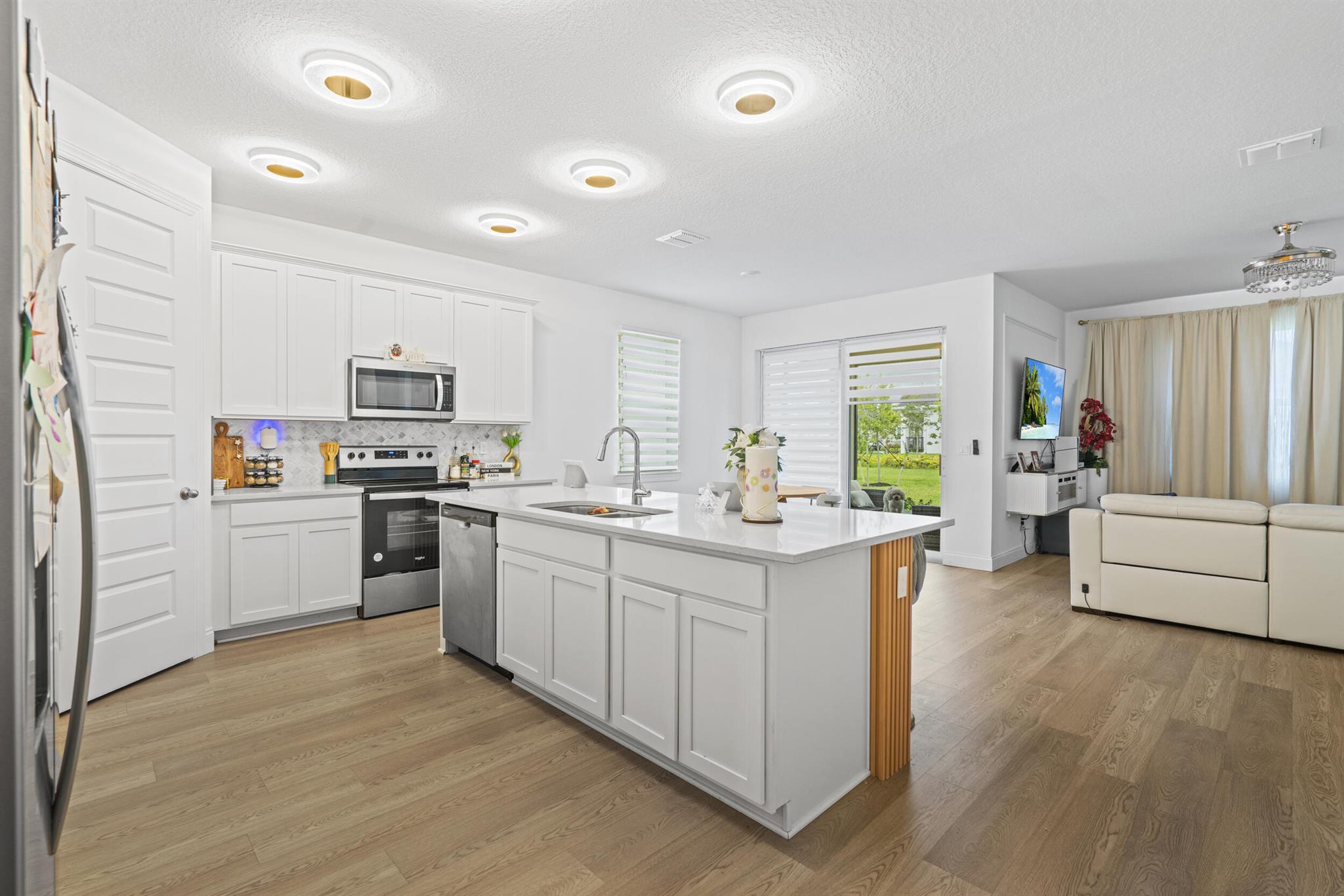 AZALEA (PB 1 - Residential Lease