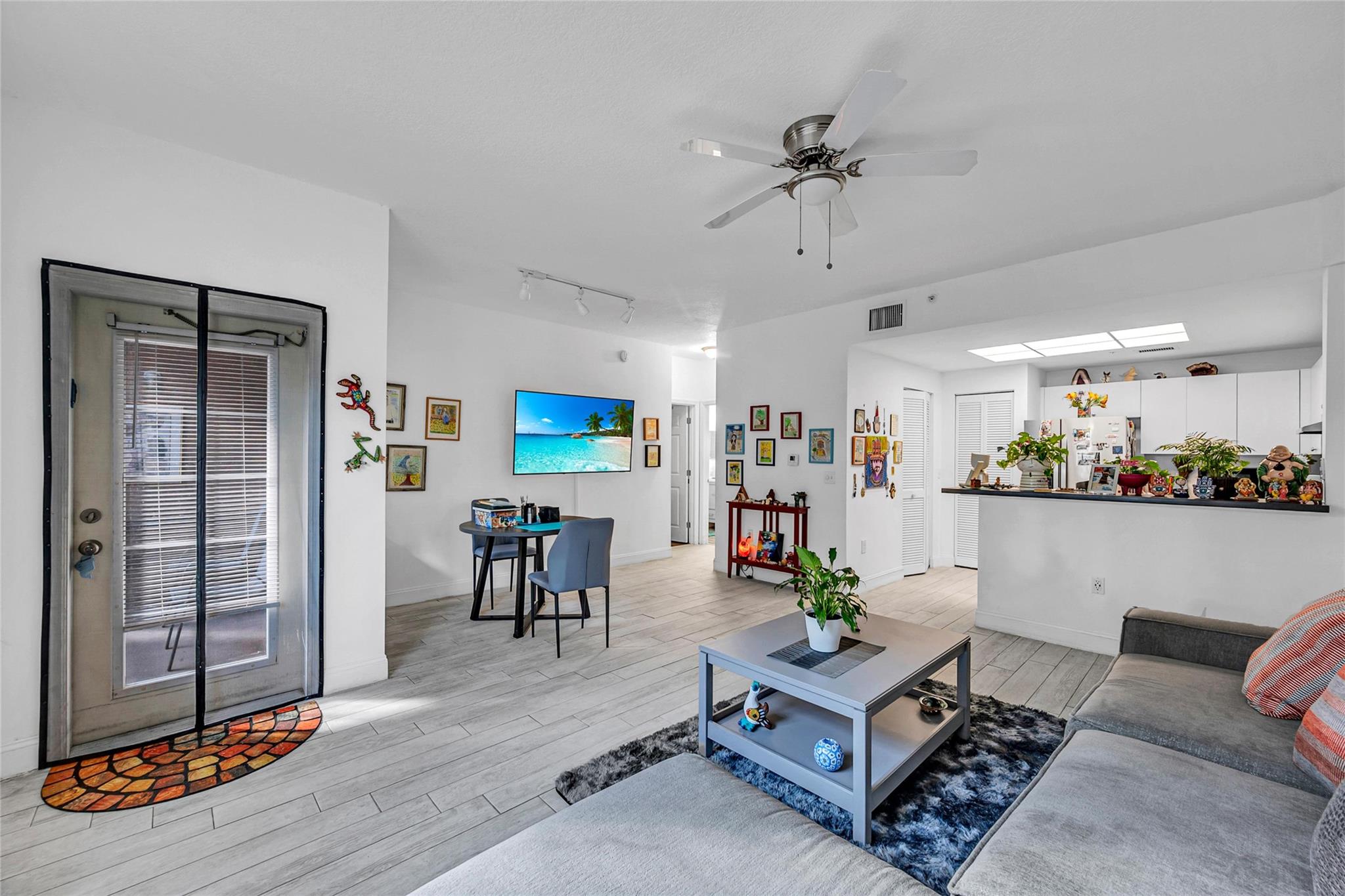 2015 SE 10th Ave 101