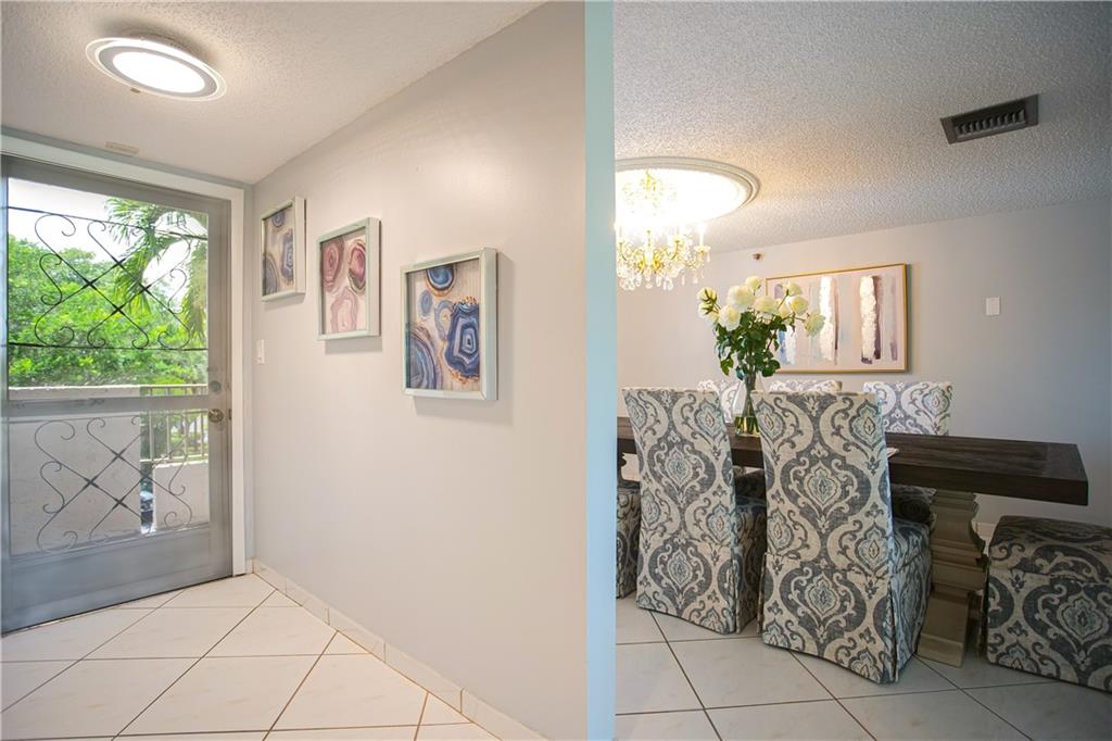 18TH HOLE - Residential