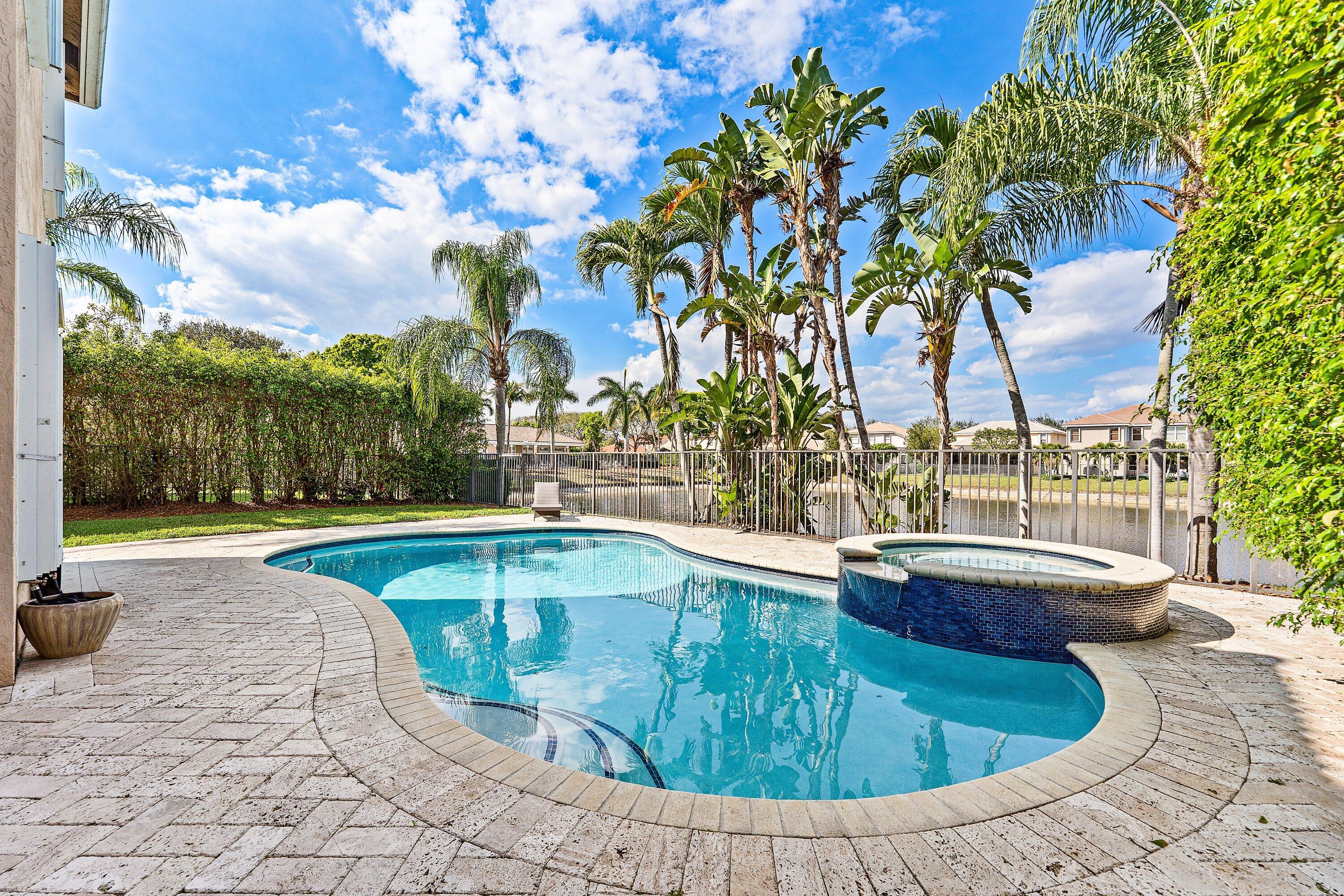 ORANGE GROVE EST - Residential