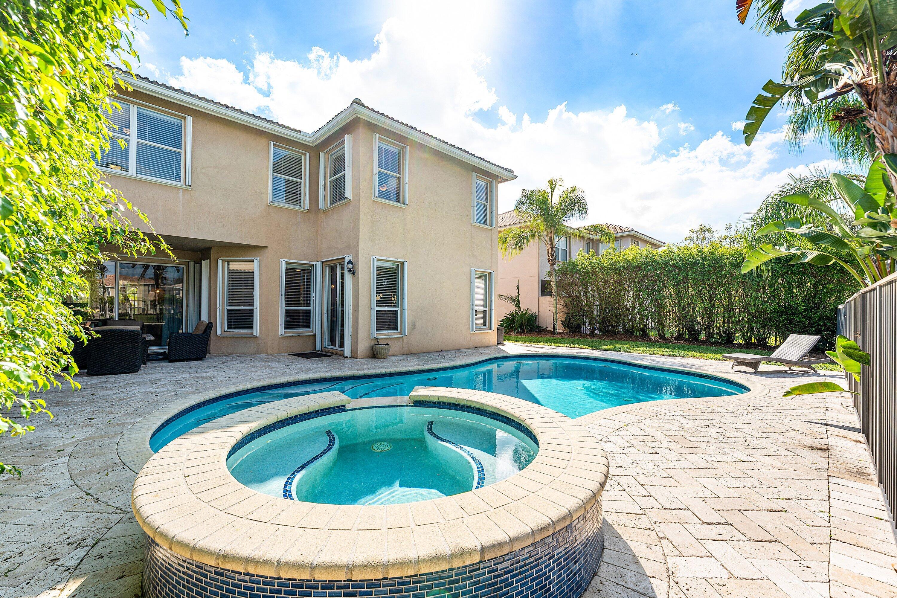 ORANGE GROVE EST - Residential