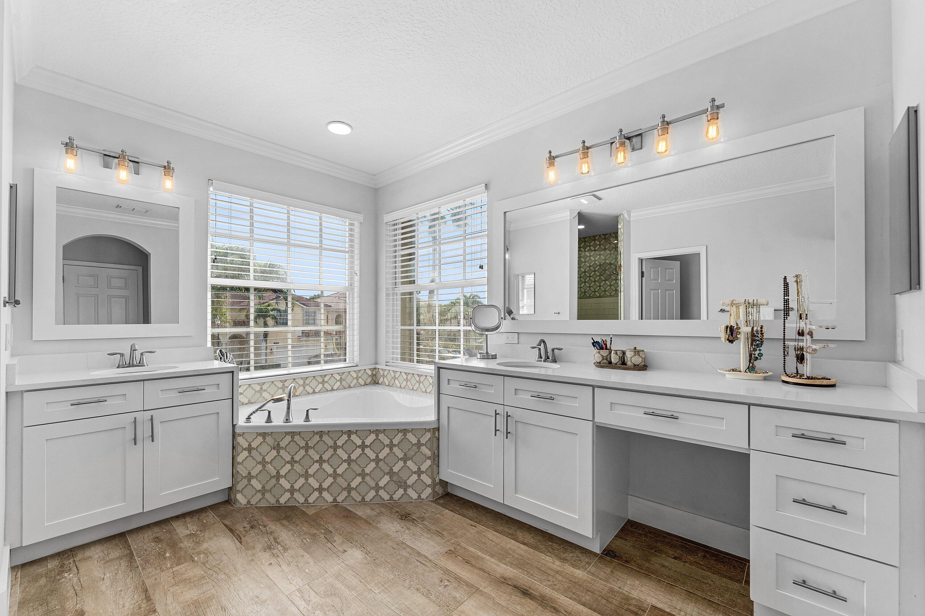 ORANGE GROVE EST - Residential