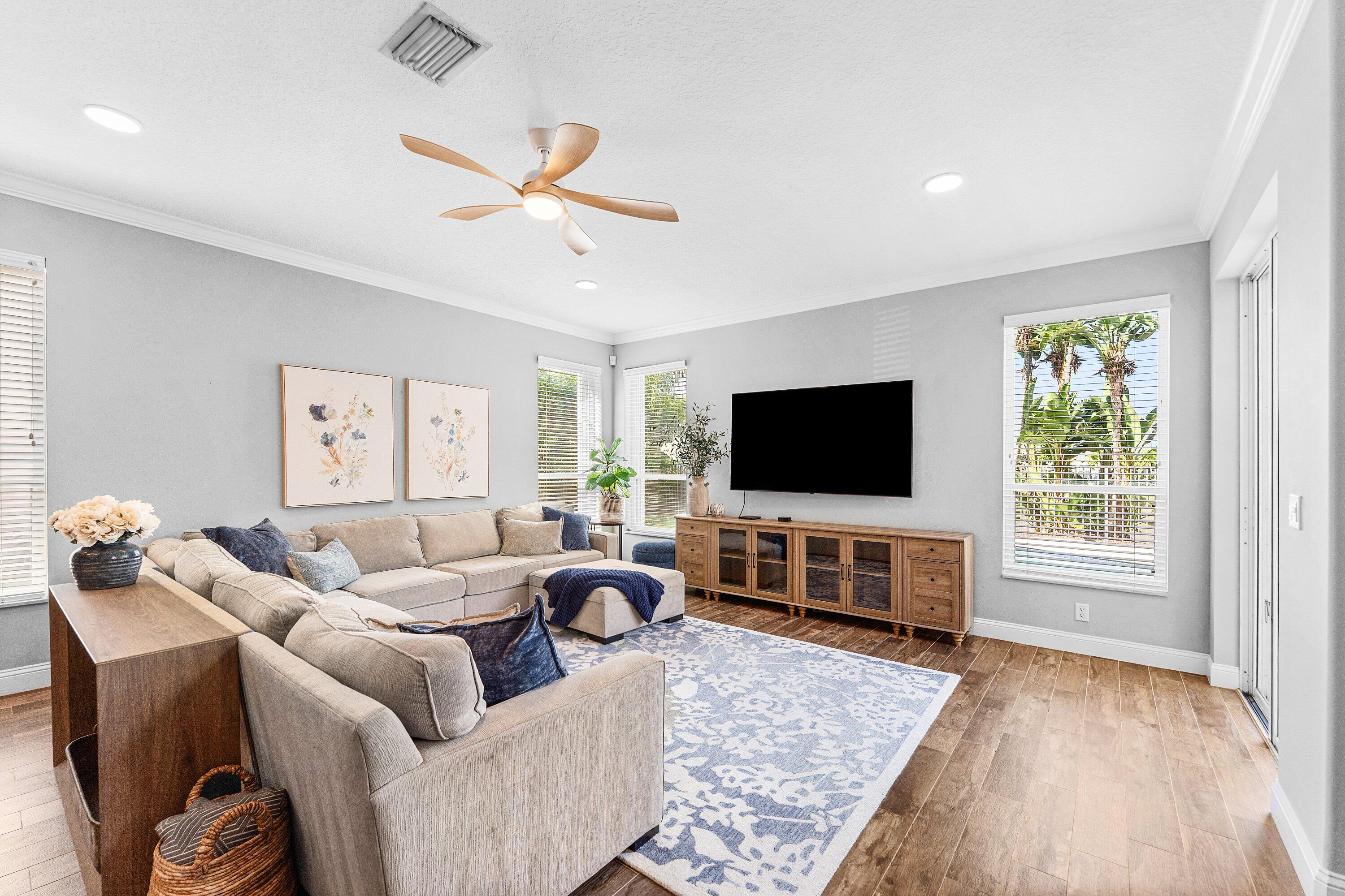 ORANGE GROVE EST - Residential