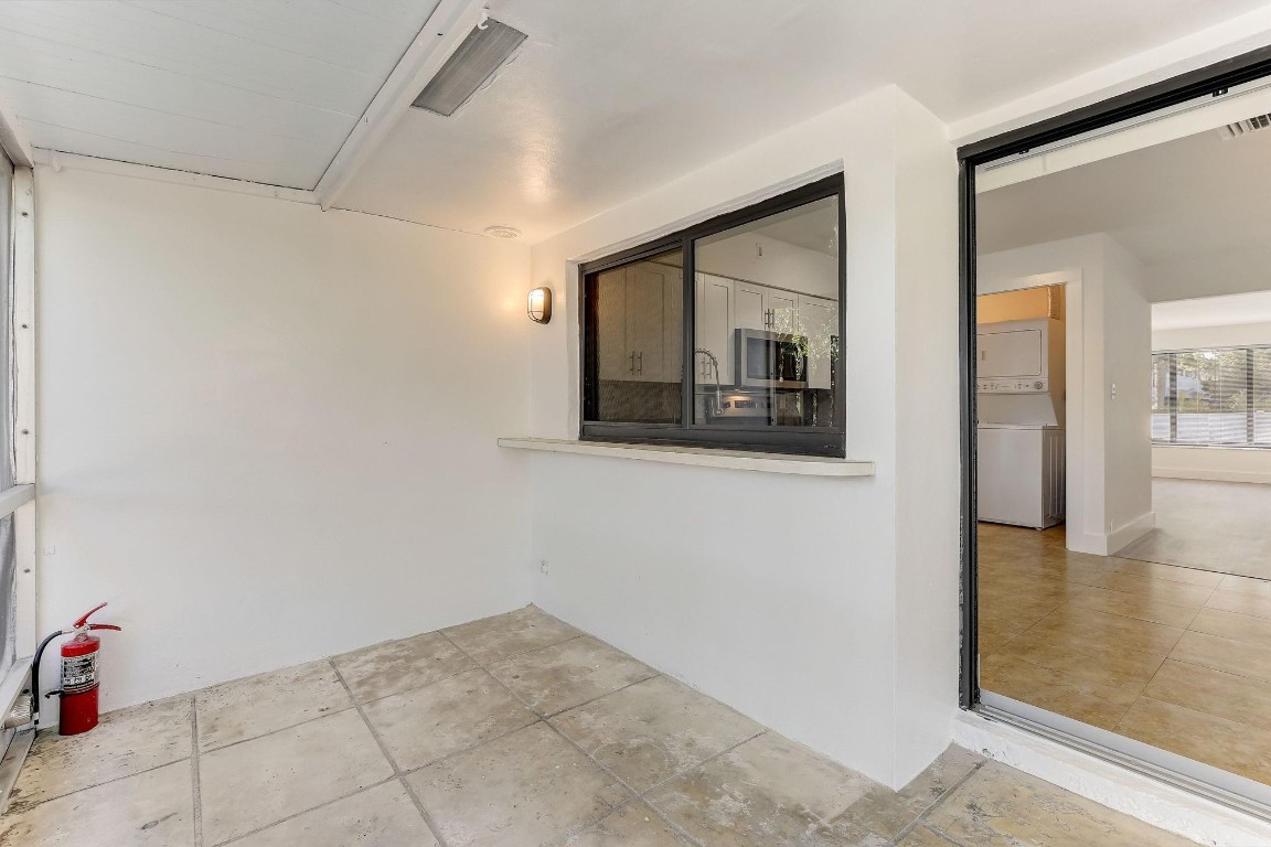 CORAL RIDGE ADD - Residential Lease