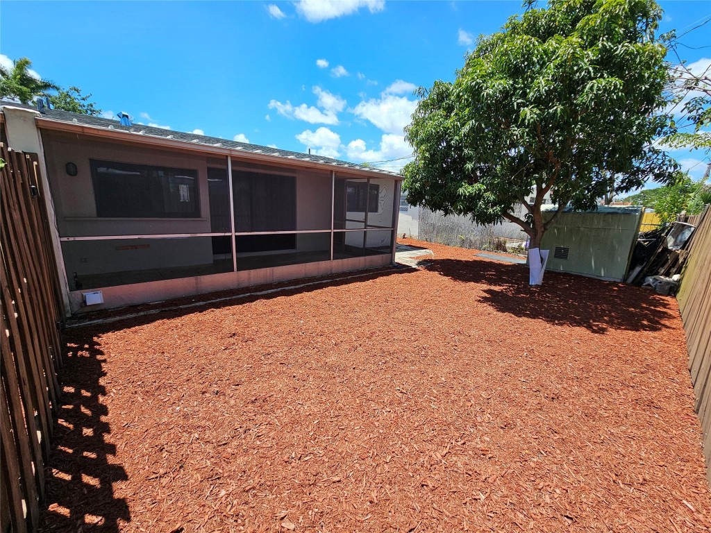 CORAL RIDGE ADD - Residential Lease