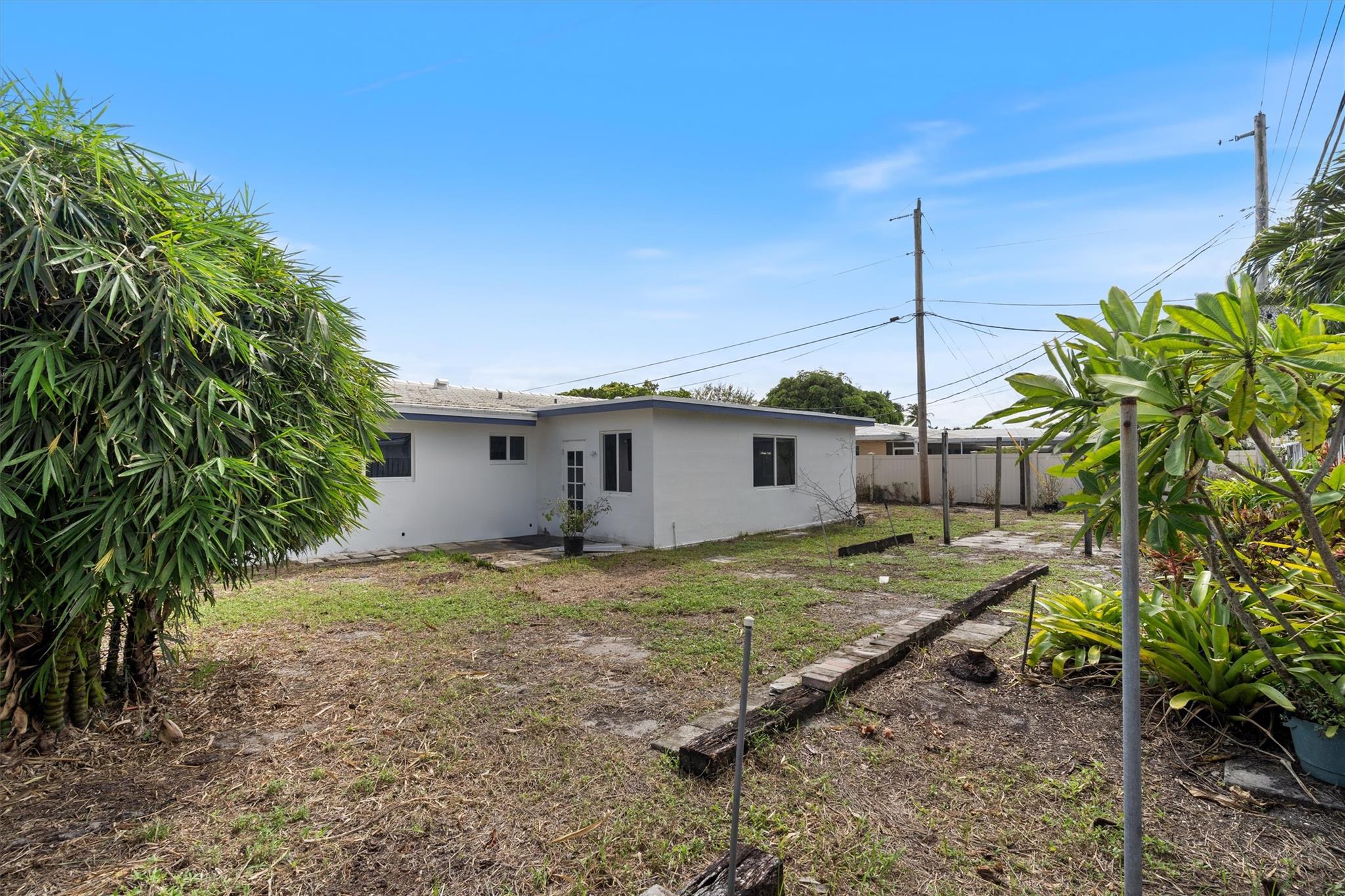IMPERIAL POINT 2 SEC - Residential