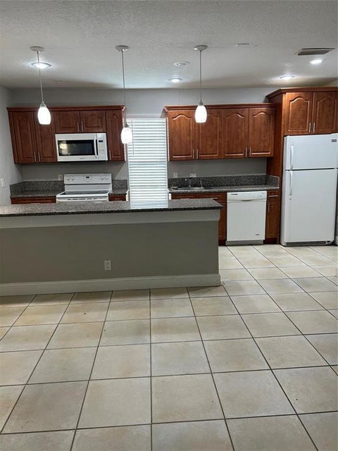 Tiny photo for 3038 Coral Ridge Drive #118c, Coral Springs, FL 33065 (MLS # B26022394)