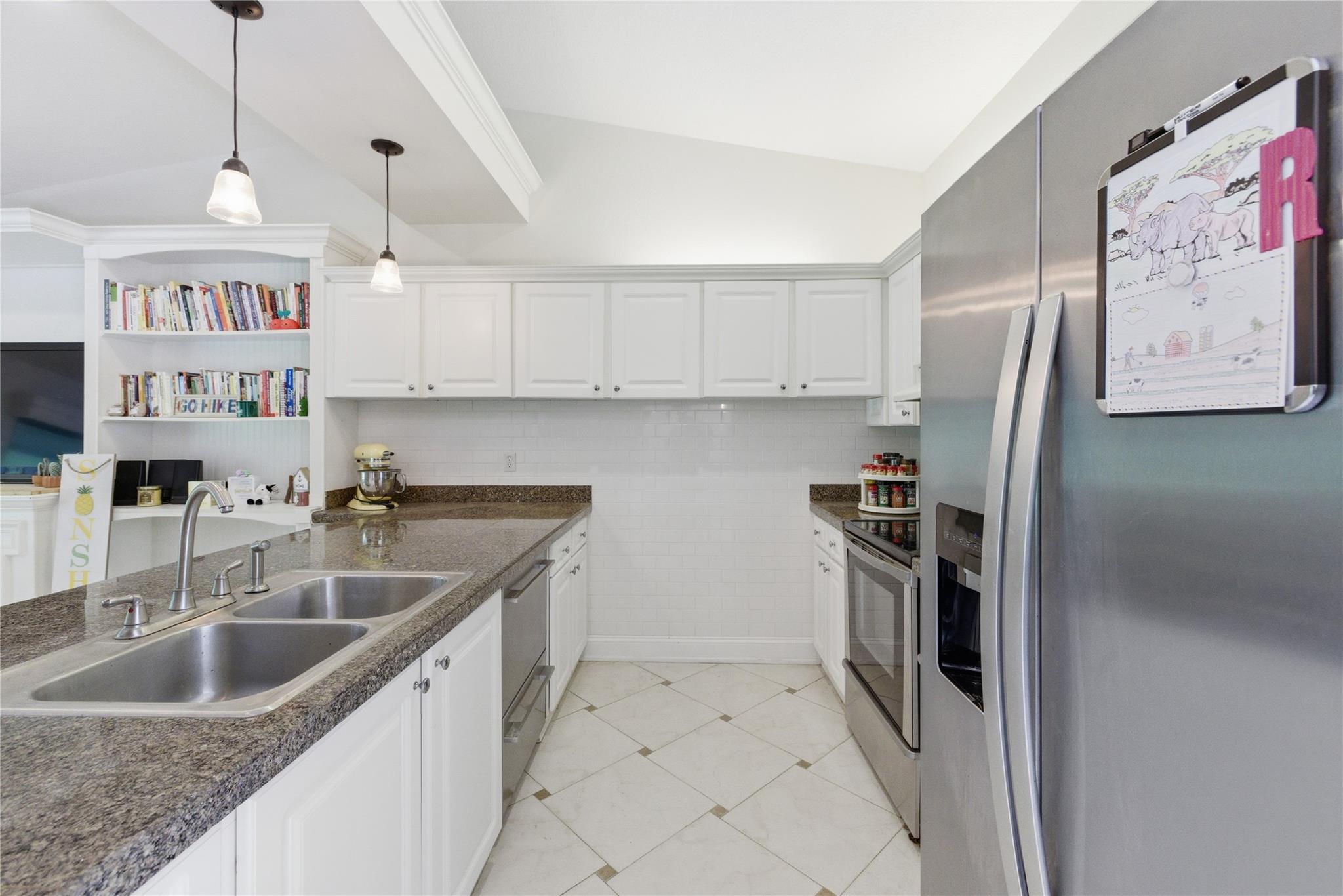 BOYNTON LAKES 3 - Residential