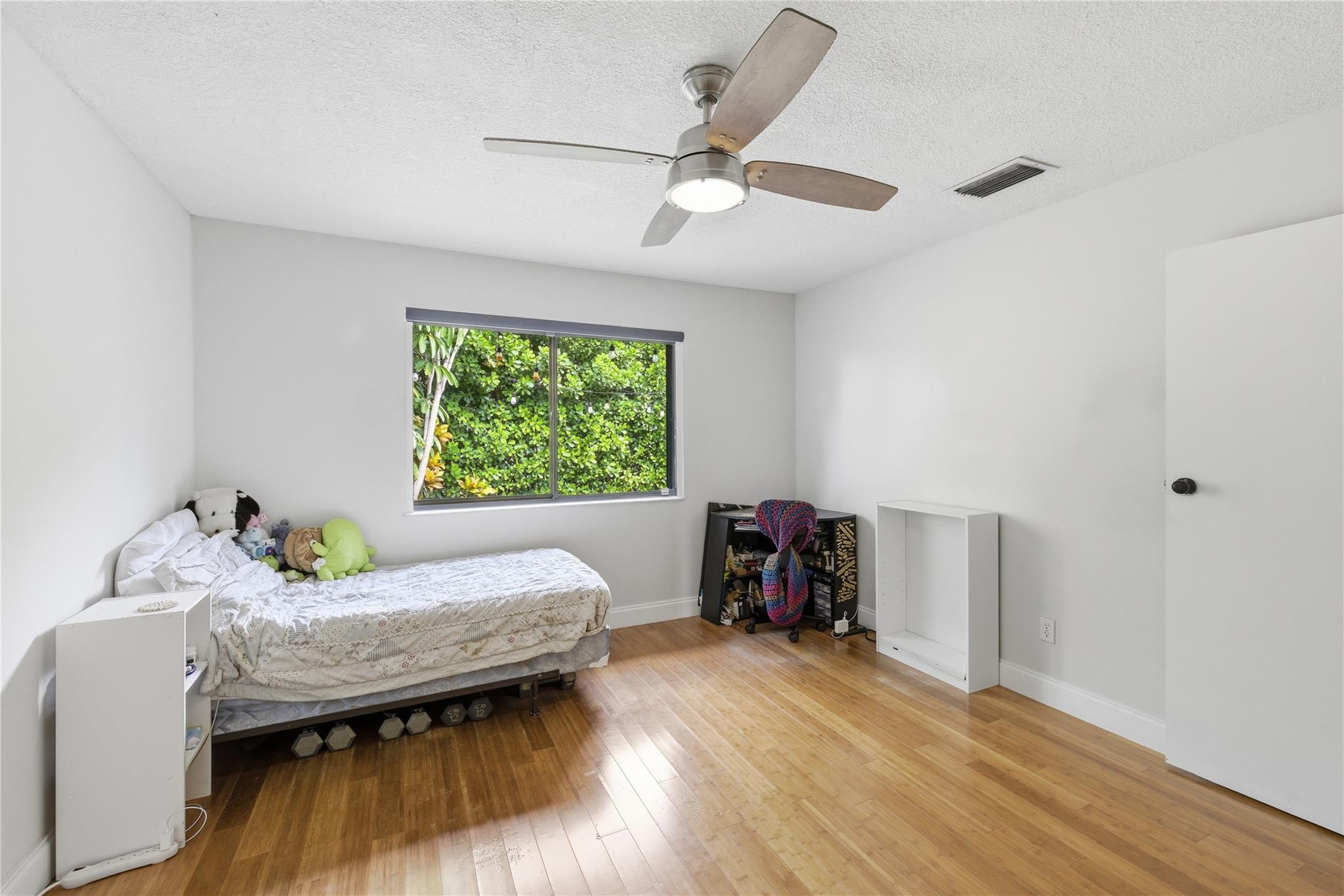 BOYNTON LAKES 3 - Residential