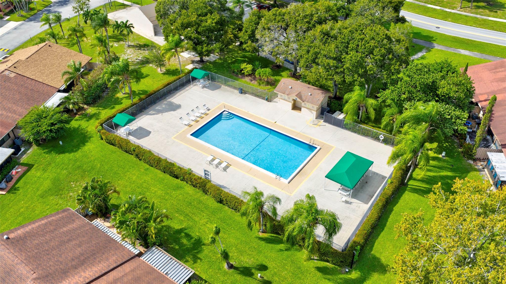 BOYNTON LAKES 3 - Residential