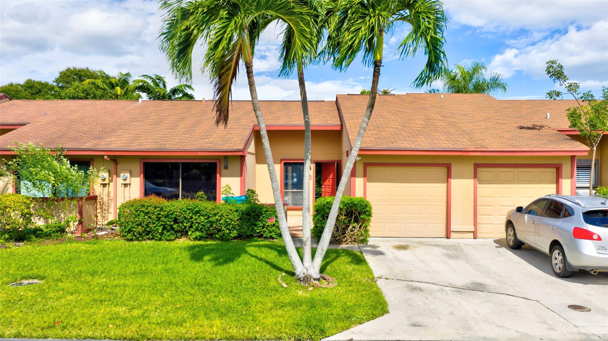 BOYNTON LAKES 3 - Residential